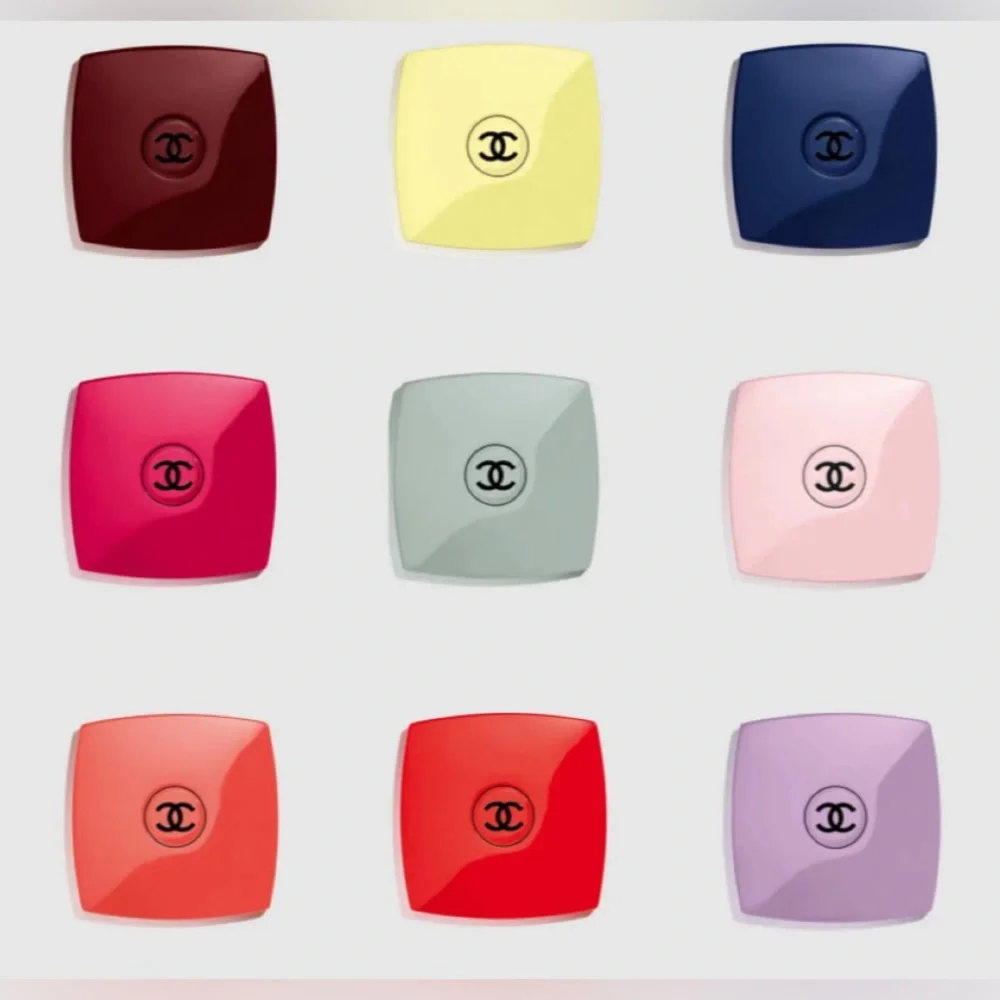 CHANEL DUAL COMPACT MIRROR - LIMITED STOCK SAGE GREEN WITH BOX/VELVET DUSTBAG - Picture 14 of 15